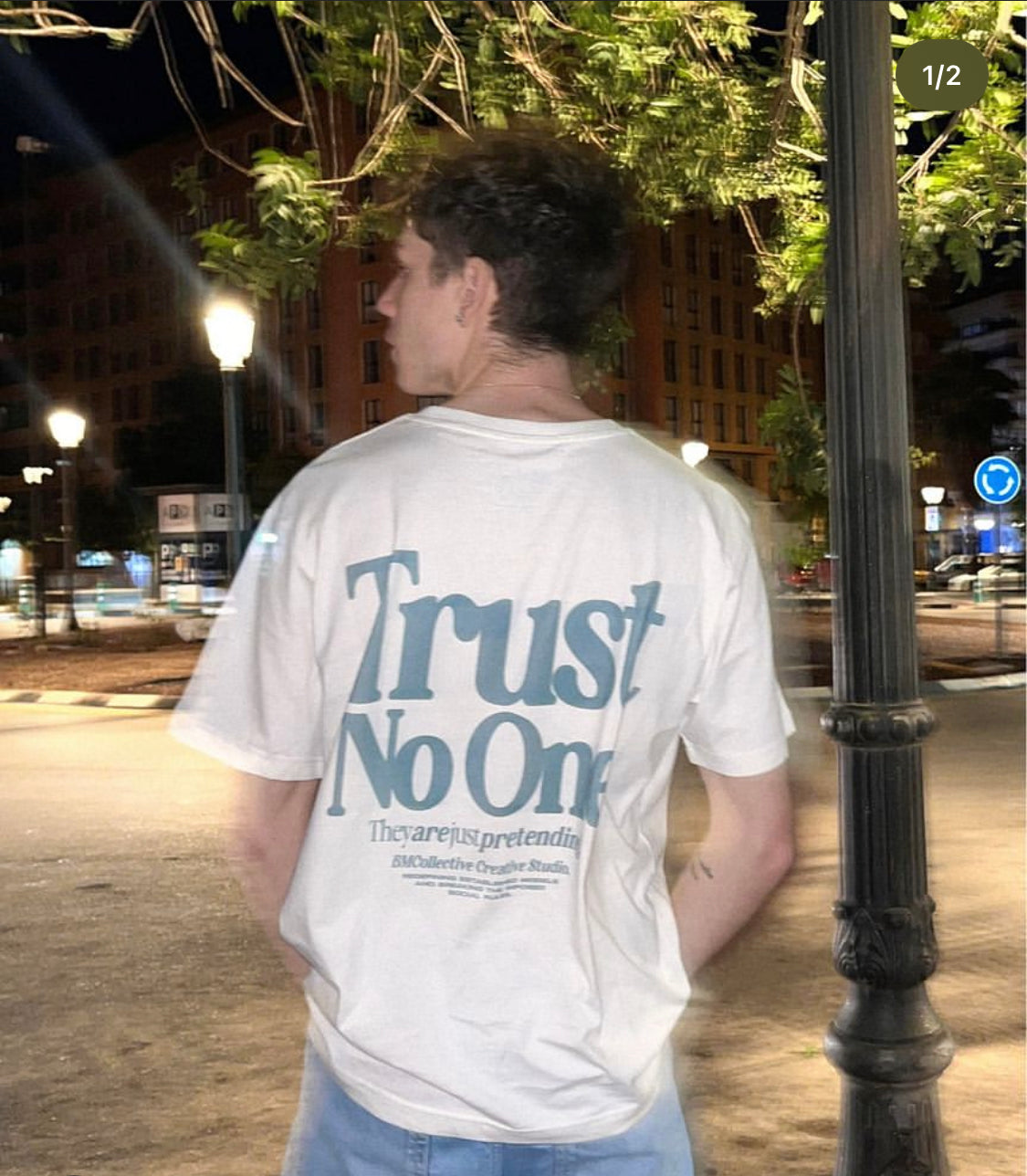 Trust no one t-shirt