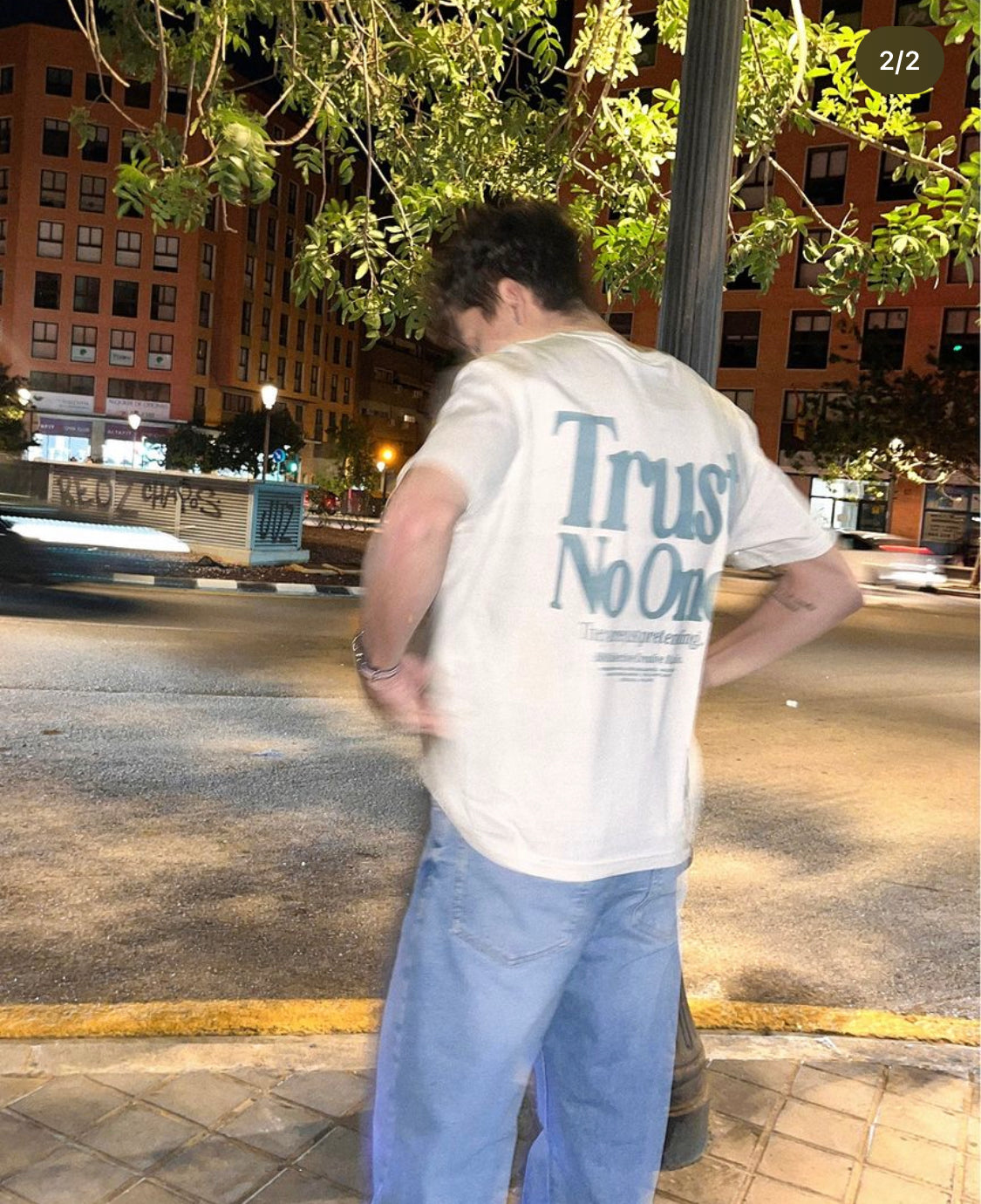 Trust no one t-shirt